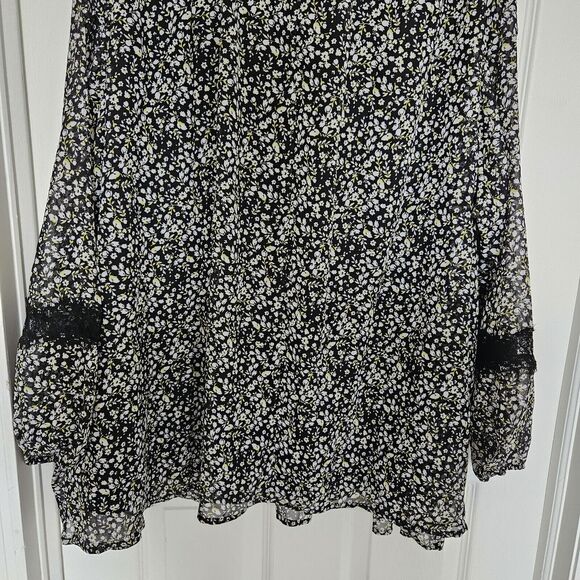 Lane Bryant Chiffon Cold Shoulder Blouse Floral Black 38/40 - Picture 7 of 7